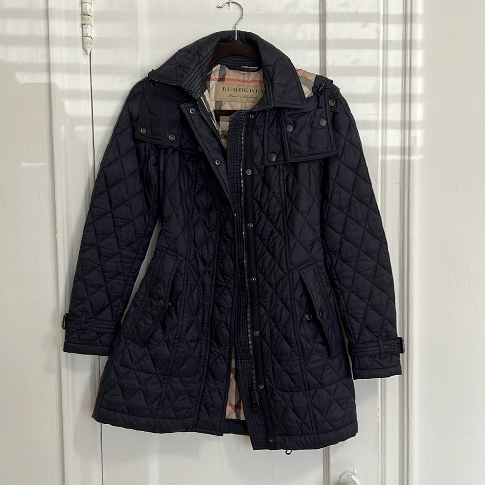 Burberry navy blue finsbridge hooded quilted jacket XS